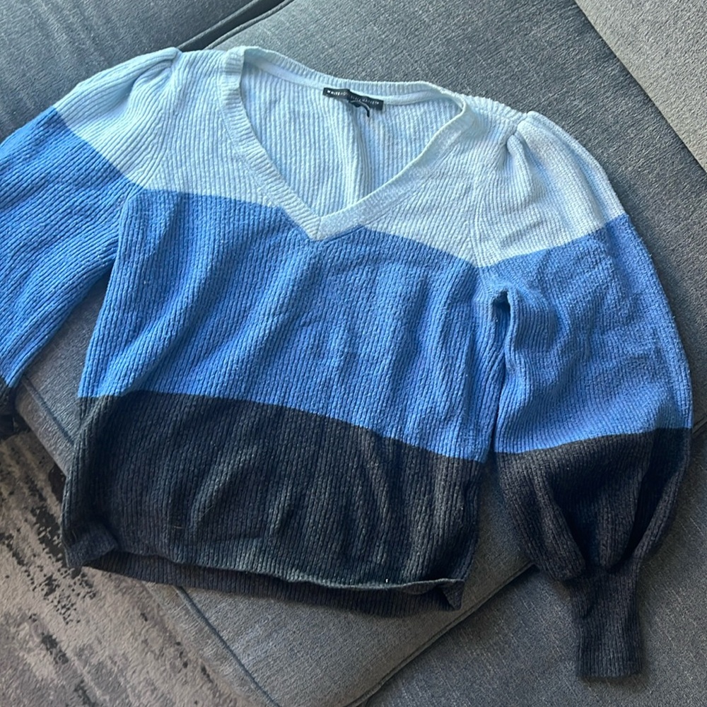 White House Black Market Sweater - Medium
